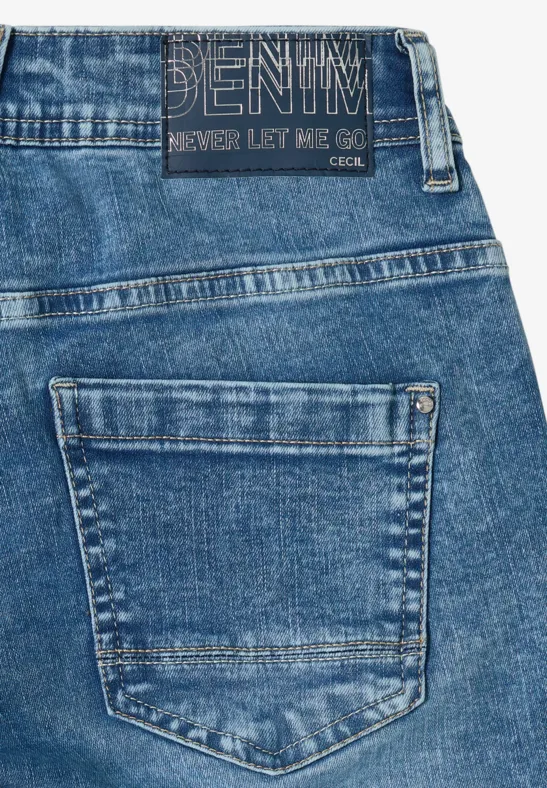 Slim Fit Jeans mit Detail authentic used wash