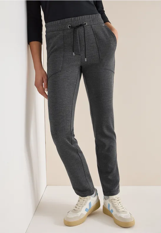 Casual Fit Hose Black