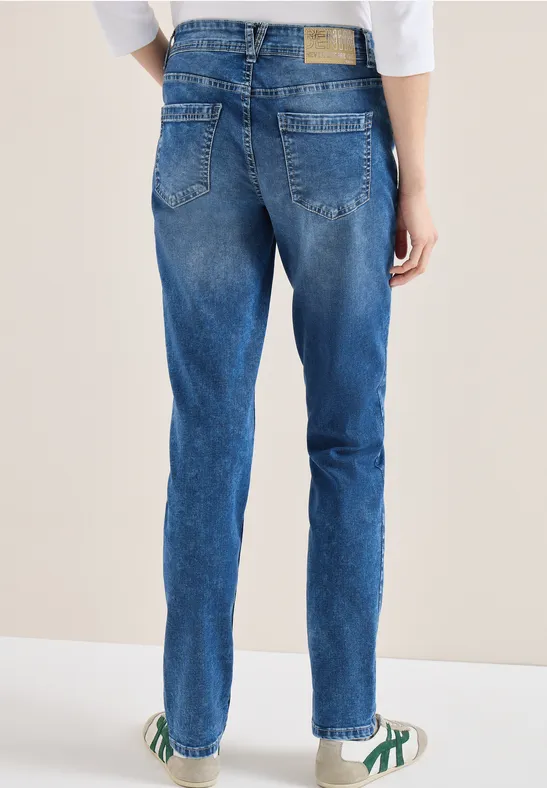 Slim Leg Jeans authentic used wash