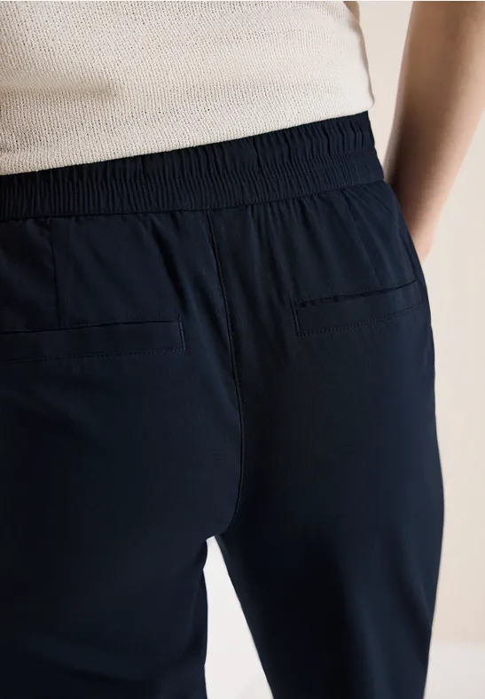 Spodnie z wąskimi nogawkami Mid Waist w stylu Casual Fit. universal blue