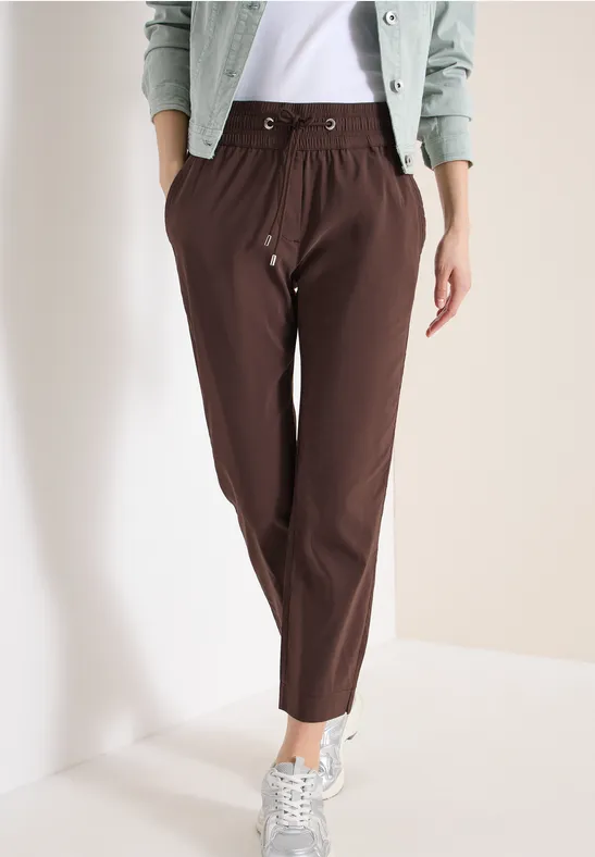 Spodnie z wąskimi nogawkami Mid Waist w stylu Casual Fit. brown cacao