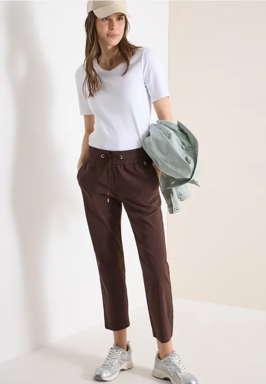 Spodnie z wąskimi nogawkami Mid Waist w stylu Casual Fit. brown cacao