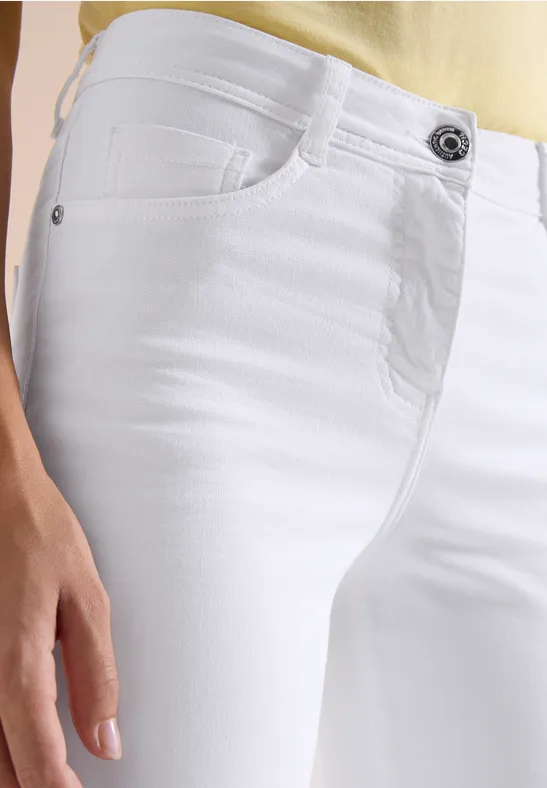 3/4 Slim Leg jeans in Slim Fit White