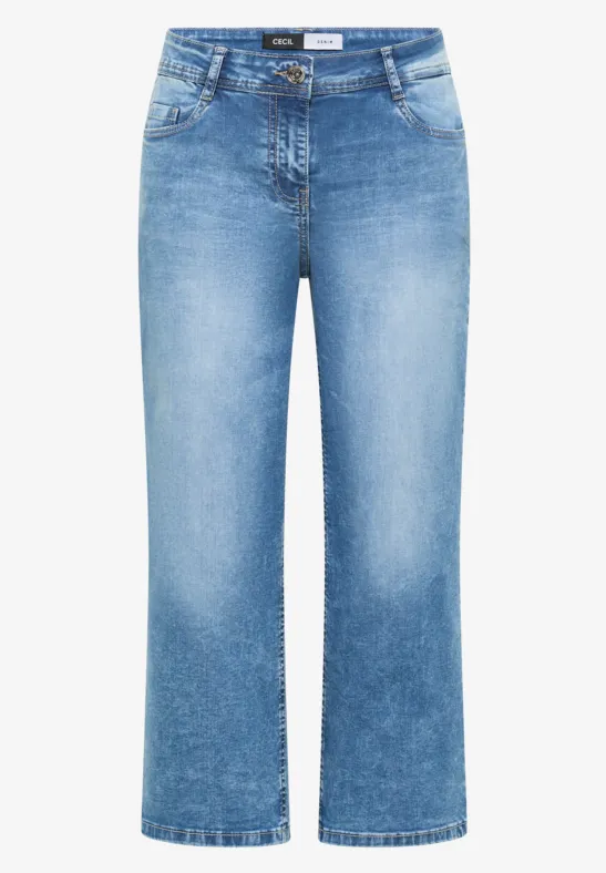 Lichtblauwe, rechte denim jeans in 7/8-lengte met subtiele wassing.