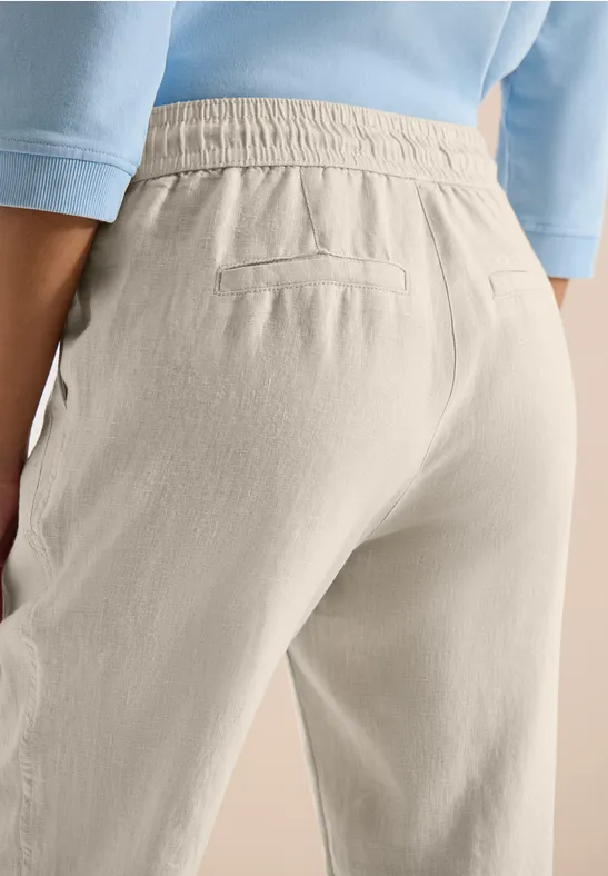 Slim Leg pantalon causal fit en lin macadamia beige