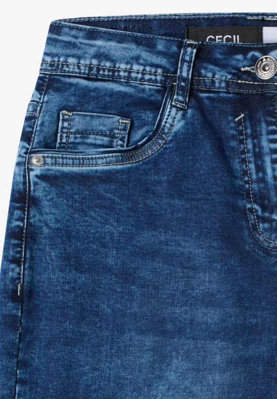 High Waist Wide Legs jeans in Loose Fit mid blue used wash