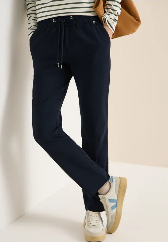 Pantalon Mid Waist Slim Leg en Casual Fit universal blue