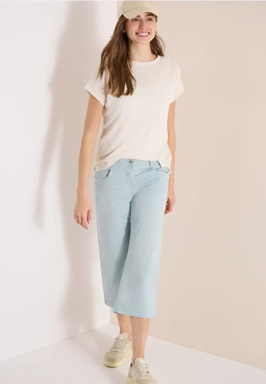 High Waist broek met uitlopende pijpen in Loose Fit diamond blue