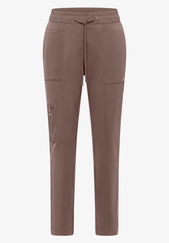 Broek met smalle pijpen coffee taupe