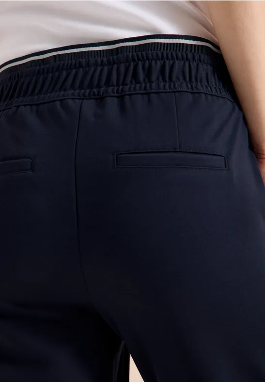 Pantalon Mid Waist Slim Leg en Casual Fit universal blue