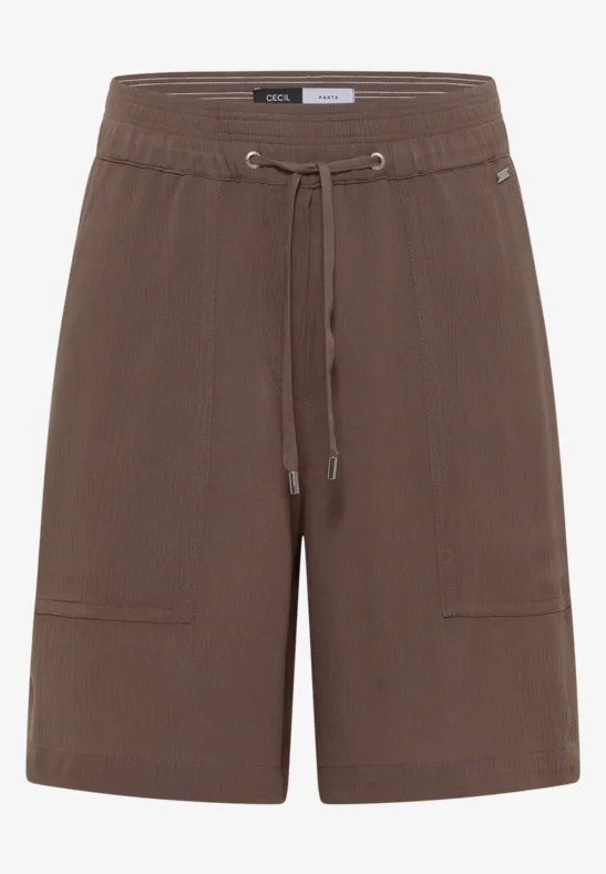 Bruine cargo- short s met opgestikte zakken en een taillekoord.