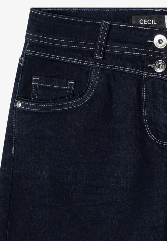 Dunkelblaue Denim-Jeans mit zwei silbernen Knöpfen, vorderer Tasche und CECIL-Label am Bund.