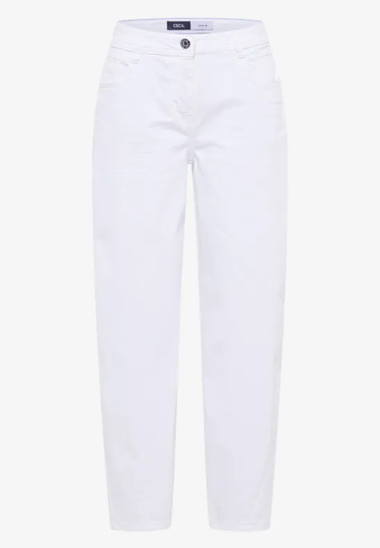 Witte damesjeans met rechte pasvorm, vijf zakken en knoopsluiting.
