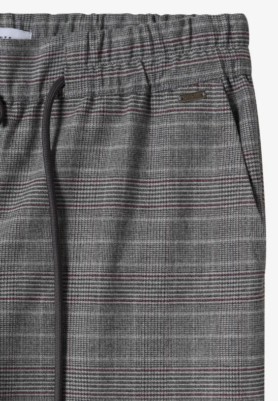 Graue karierte Hose mit Kordelzug und seitlichen Taschen, lässiger Freizeitstil.