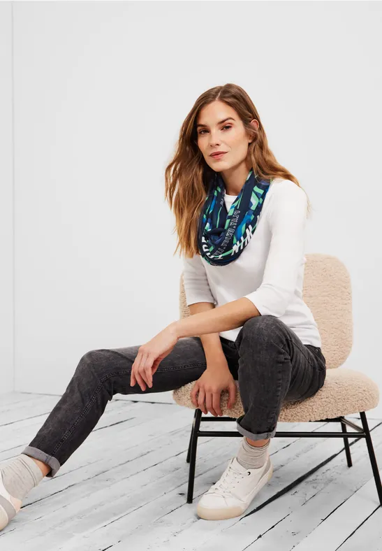 Ronde sjaal met allover print deep blue