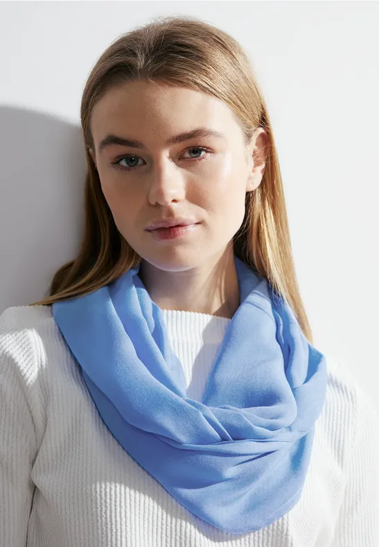 Ronde sjaal in effen kleur water blue