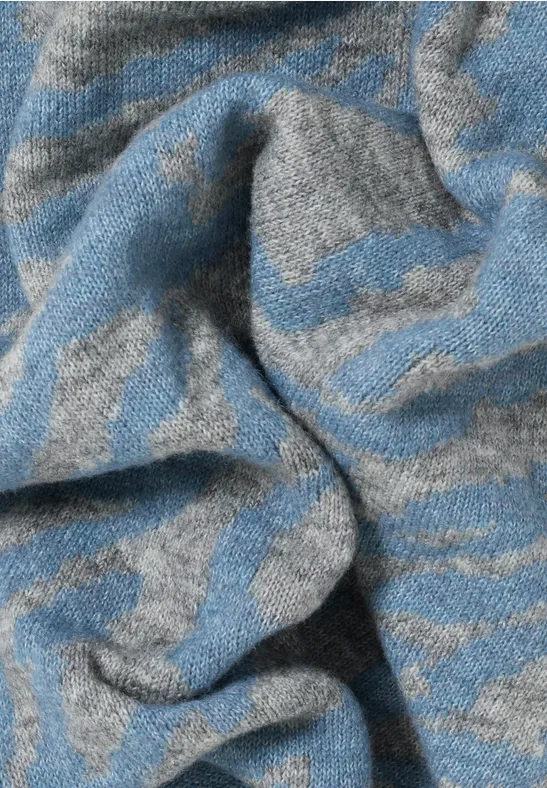 Dreieckstuch mit Zebramuster moonstone blue melange