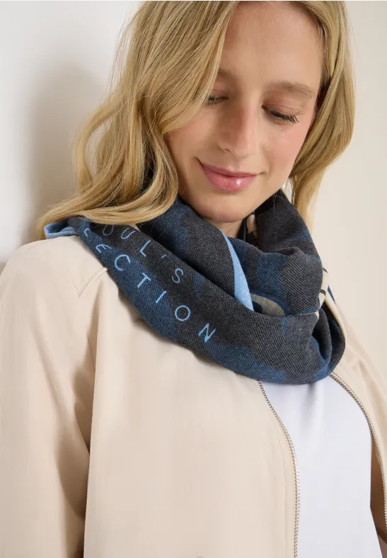 Kuscheliger Loop Schal urban dark blue