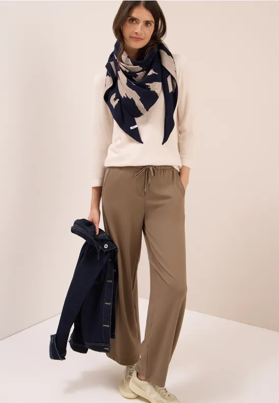 Gemustertes Dreieckstuch urban dark blue