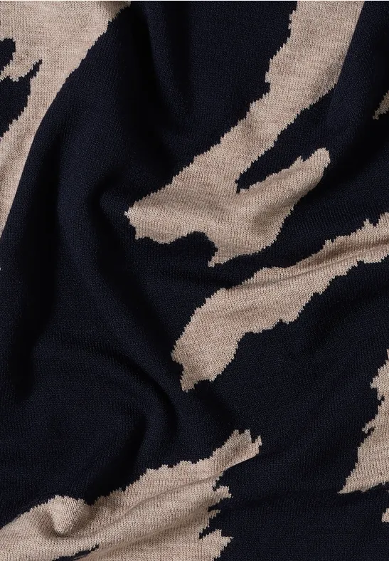 Gemustertes Dreieckstuch urban dark blue