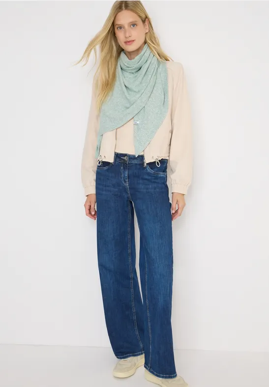 Kuscheliges Dreieckstuch jewel green melange