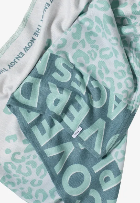 Kuscheliger Loop Schal mint sea green