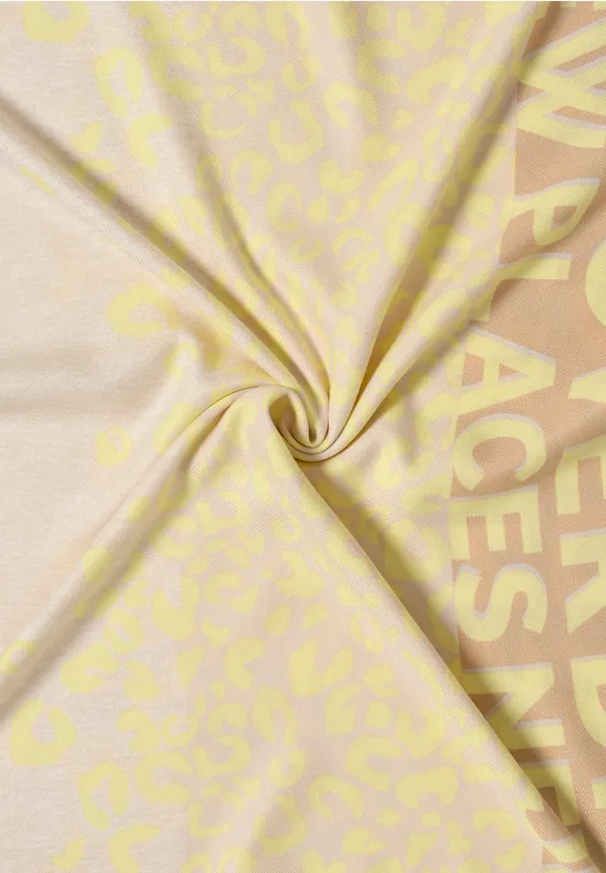 Kuscheliger Loop Schal iced yellow