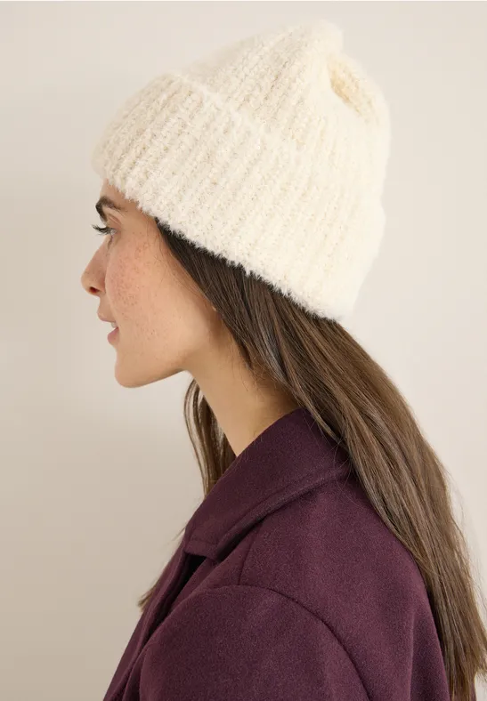 Bonnet tricoté douillet null
