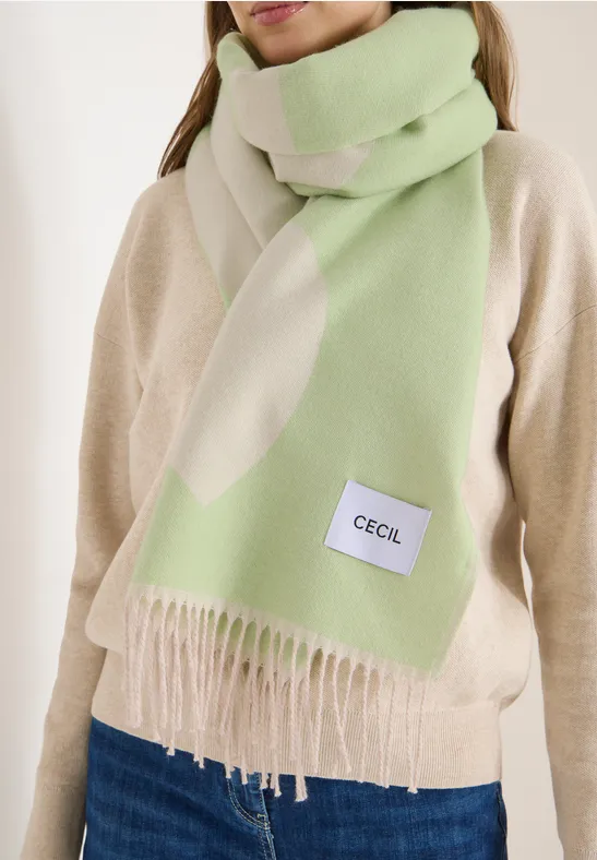 Kuscheliger Schal bamboo green