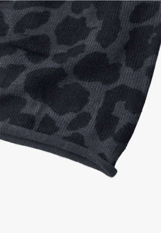 Bonnet à motif léopard et bord roulé dark navy blue