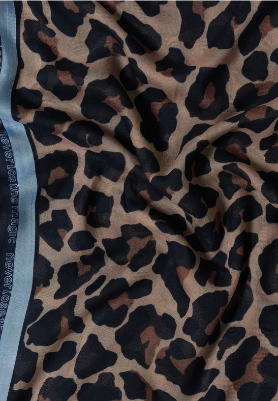 Driehoekige sjaal met luipaardprint creamy mocha