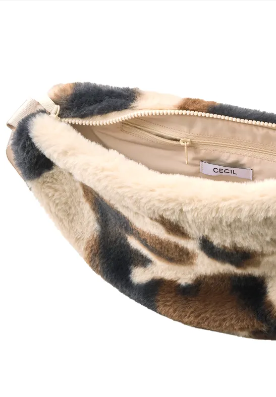 Umhängetasche mit Kuhfell Muster pearl beige