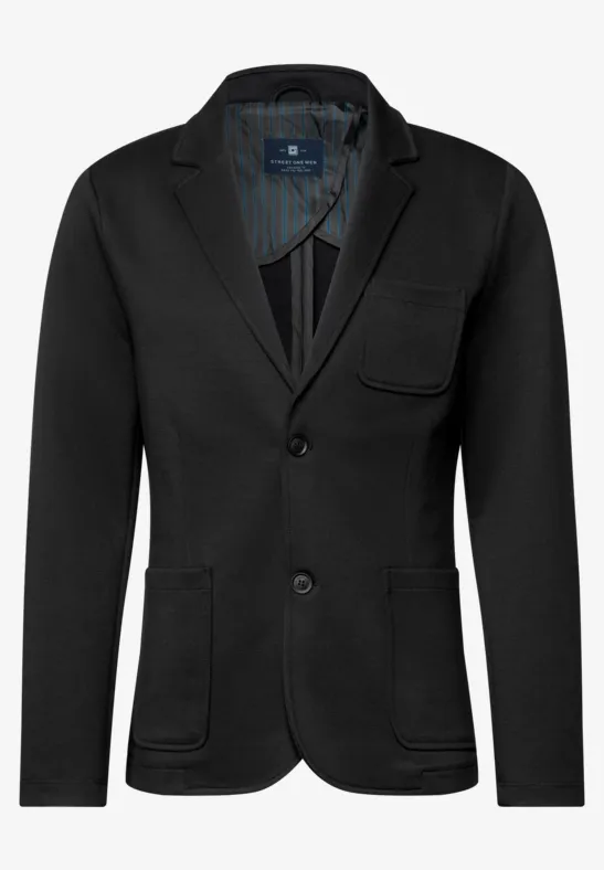 Zwarte herenblazer met reverskraag, twee knopen en opgestikte zakken.