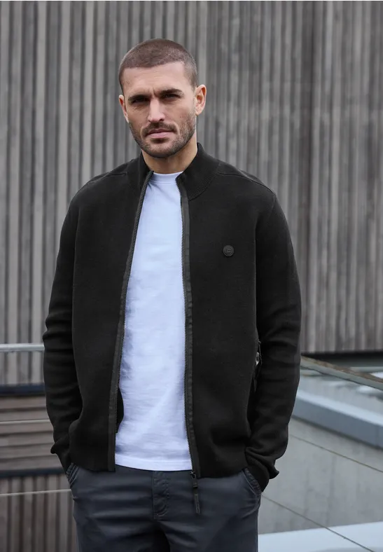 Veste en tricot avec col montant Black