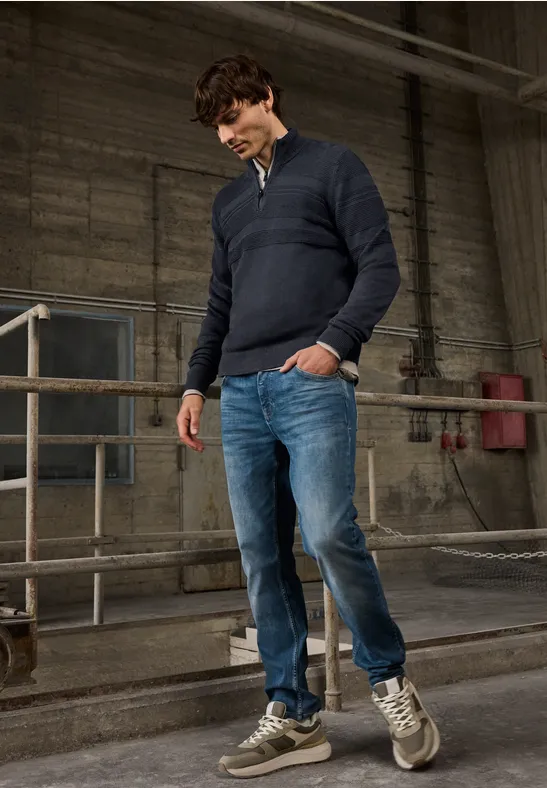 Pull à rayures structurées nocturnal blue