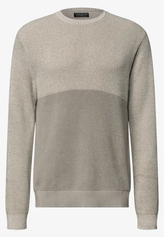 Beige, tweekleurige gebreide trui met ronde hals en geribde boorden bij mouwuiteinden en zoom.
