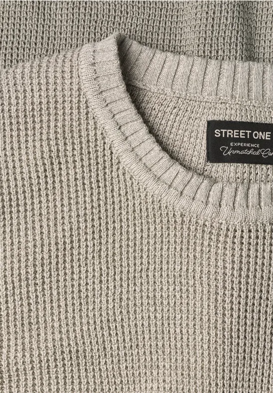 Grofgebreide beige trui met ronde hals en Street One-label