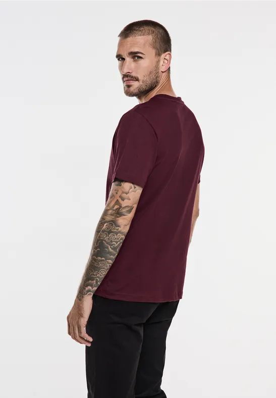 Basic T-Shirt in Unifarbe dusty red