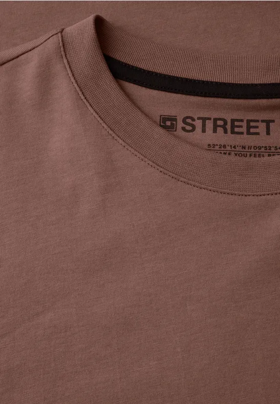 Basic T-Shirt in Unifarbe clay brown