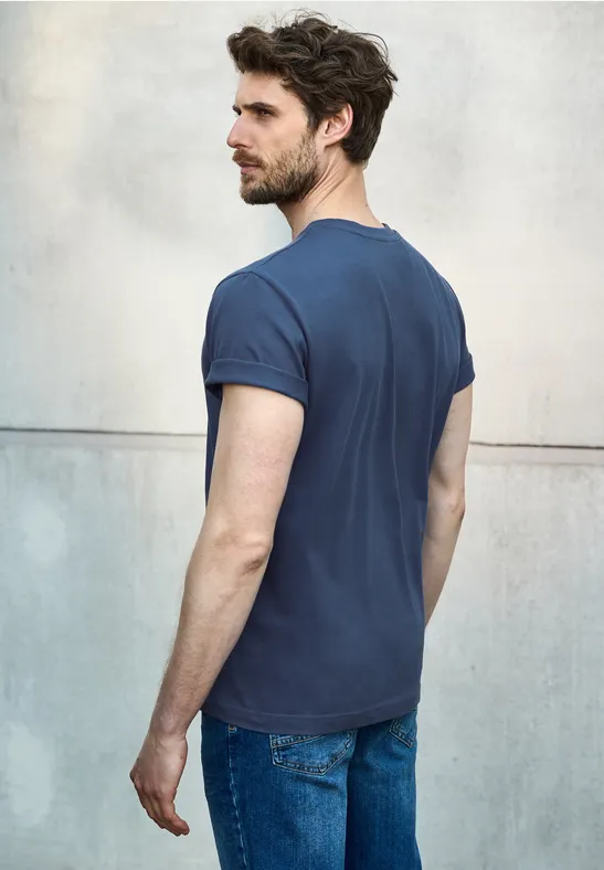 T-shirt basique en couleur unie twilight blue