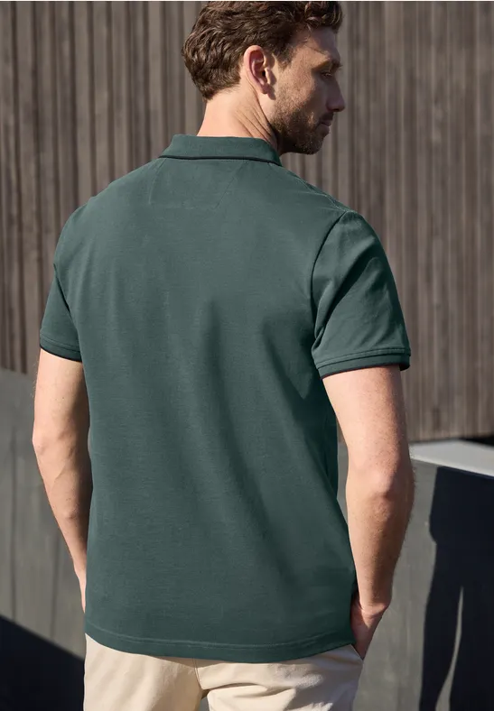 Basic Piqué Poloshirt mit Kontrastdetail sea green