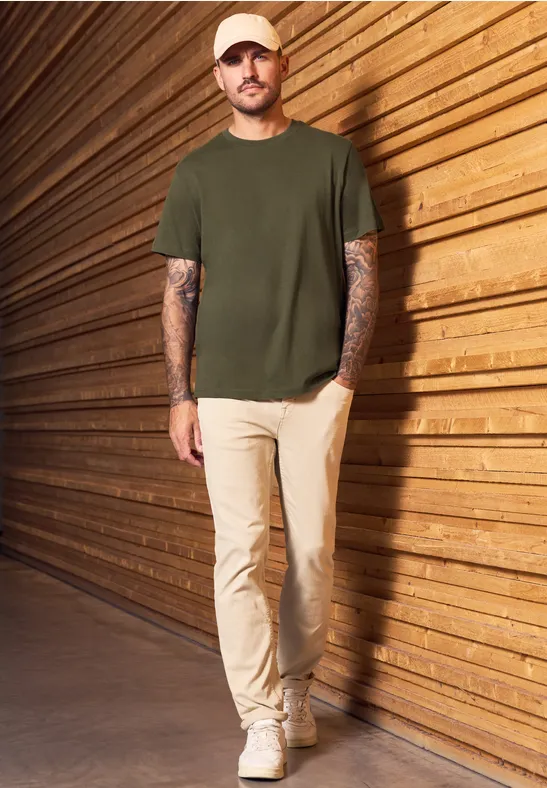 T-shirt basique en couleur unie vintage green