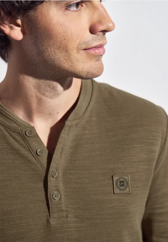 Softes Slub Henleyshirt ash brown