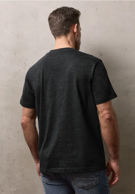 T-Shirt mit Brusttasche basic black