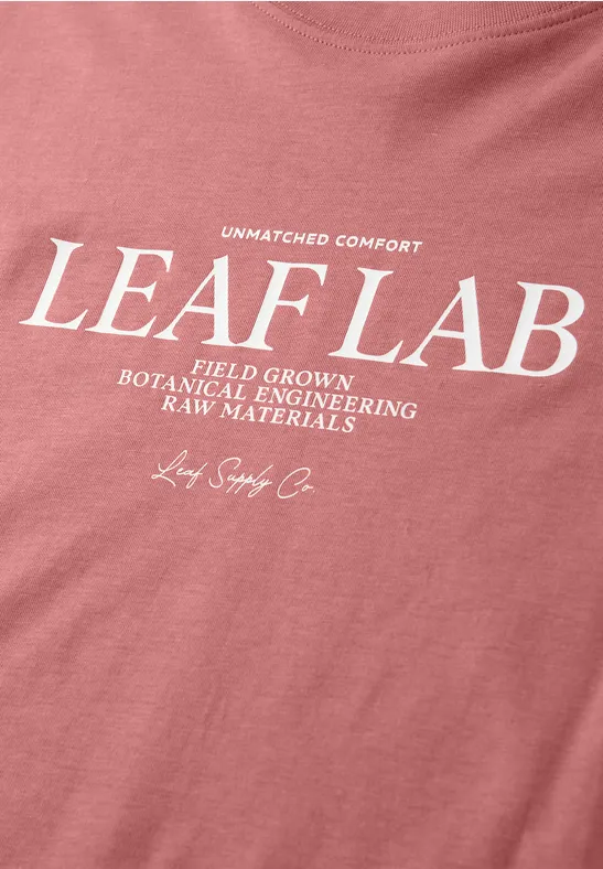 T-Shirt mit Rundhals und Chestprint sunrise red