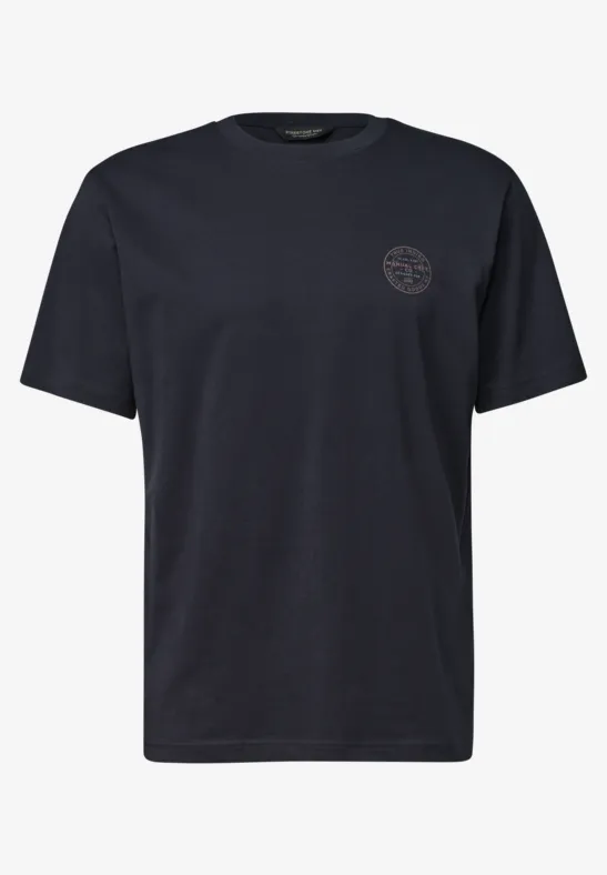 Schwarzes T-Shirt mit rundem Logo auf der Brust