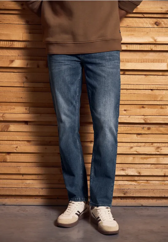 Straight Legs jeans dark blue wash