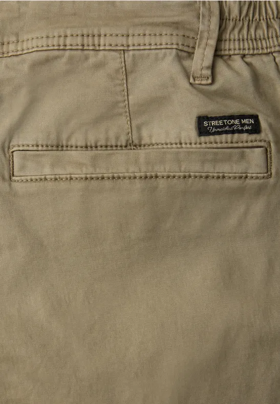 Chino Shorts im Regular Fit mit Flexbund warm sand