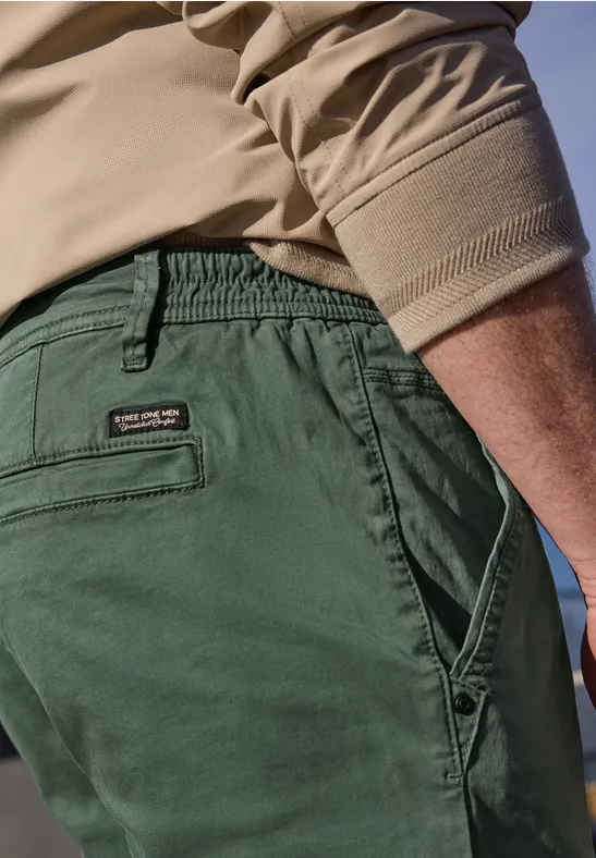 Chino Shorts im Regular Fit mit Flexbund smoke green