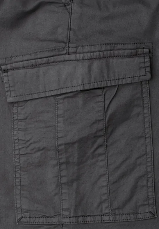 Bermuda im Regular Fit im Cargo-Look industrial grey